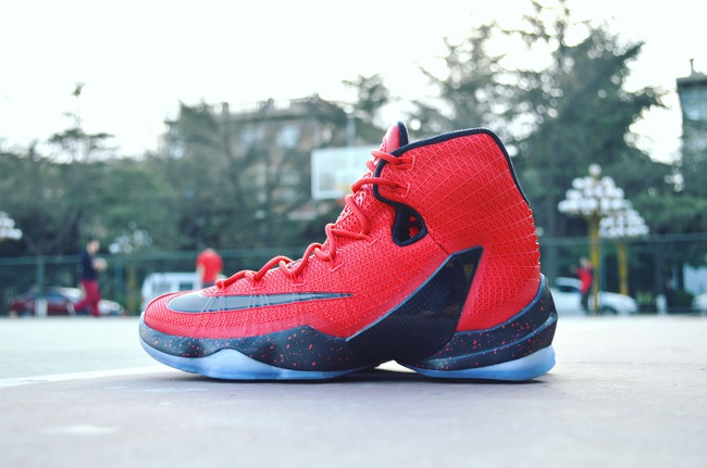 831924-606,LBJ13,LeBron 13 Eli 831924-606LBJ13 首发配色 LeBron 13 Elite “The Hunt” 实物近赏