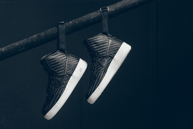 AF1,Air Force 1  Nike Air Force 1 ’07 LV8 Woven 碳纤维配色登场