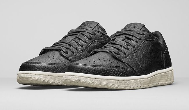 AJ1 LOW,Air Jordan 1 LOW AJ1 以简为新，Air Jordan 1 Low “No Swoosh” 带来时尚跨界