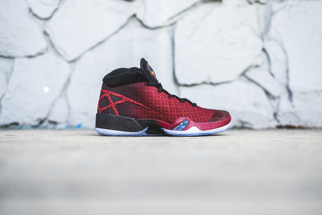 811006-601,AJ30,Air Jordan XXX 811006-601AJ30 Air Jordan XXX “Gym Red” 清晰美图近赏