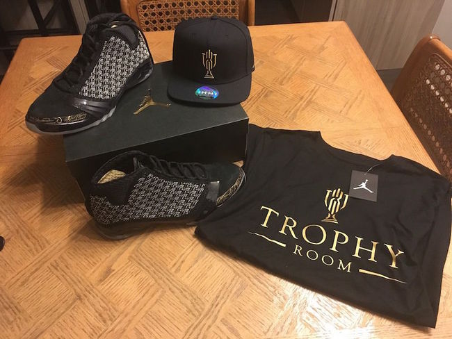 853336-023,AJ23,Air Jordan 23, 853336-023AJ23 限量 5000 双，黑金 Air Jordan XX3 “Trophy Room” 市售版开箱