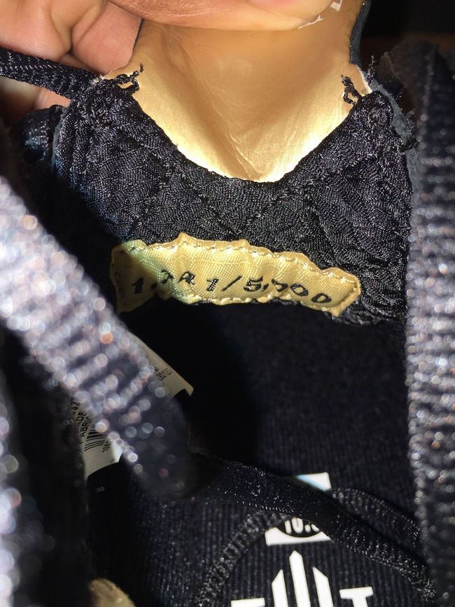 853336-023,AJ23,Air Jordan 23, 853336-023AJ23 限量 5000 双，黑金 Air Jordan XX3 “Trophy Room” 市售版开箱