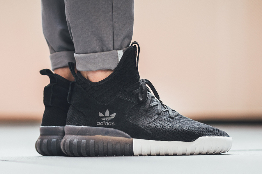 S80128,Tubular X,adidas  简约低调，adidas Tubular X Primeknit “Core Black” 新色登场