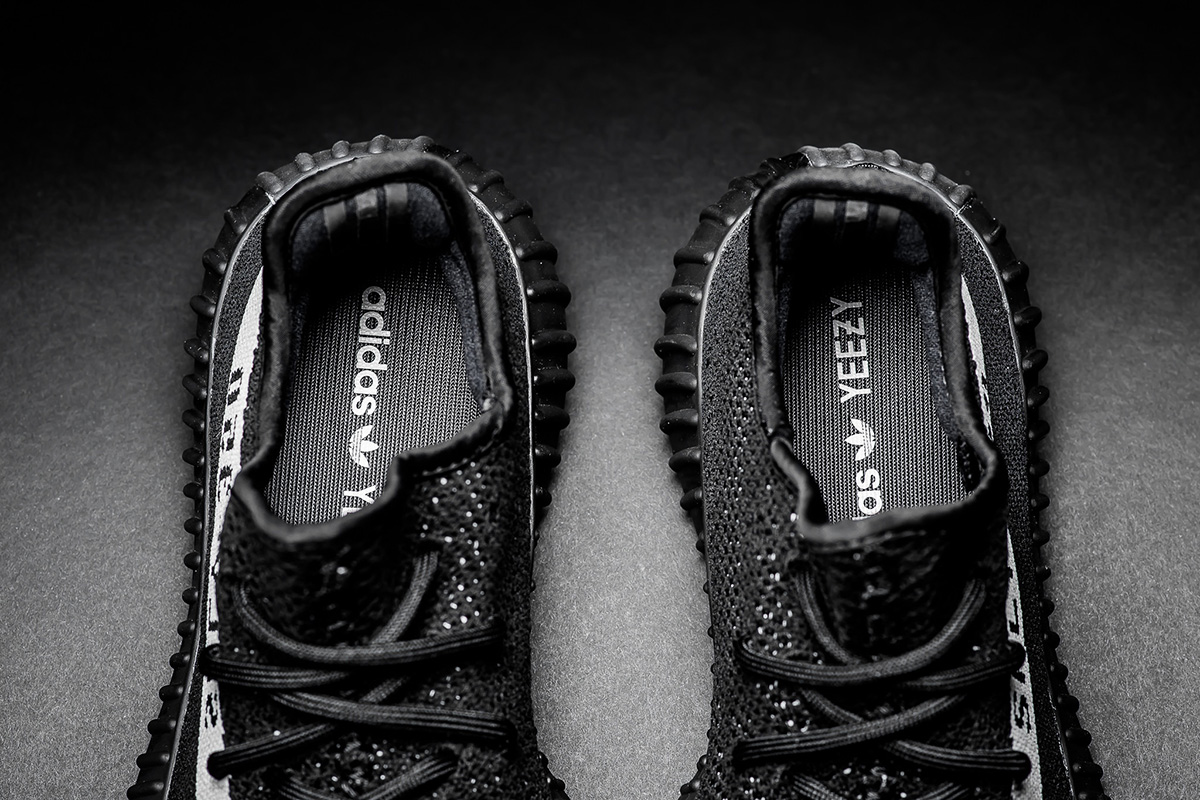 BY1604,Yeezy 350 Boost V2,Yeez BY1604 行情提示：Yeezy 350 Boost V2 黑白配色
