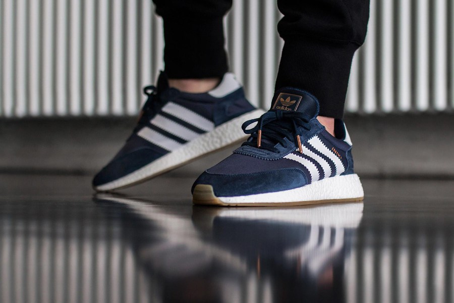 Iniki Runner,adidas  复古的科技风！adidas Iniki Runner Boost 即将发售