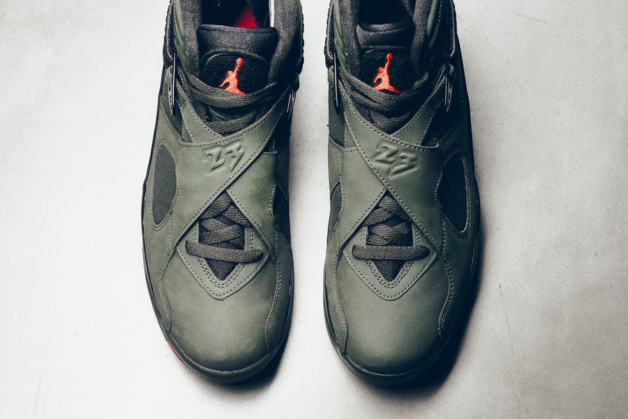305381-305,AJ8,Air Jordan 8 305381-305AJ8 定价 ￥1399，军事配色 Air Jordan 8 本周发售！