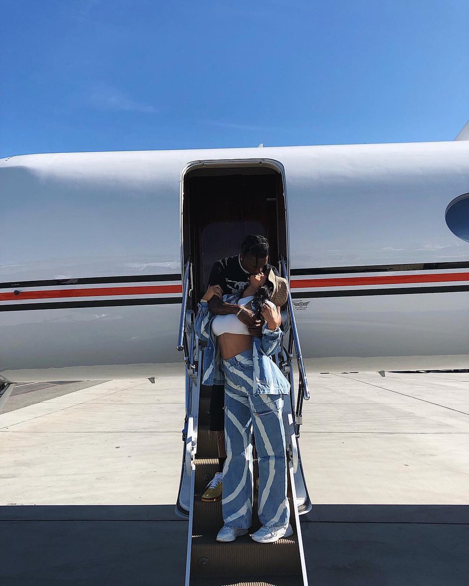 明星,上脚  Yeezy 篮球鞋现身！海外明星球鞋上脚精选 4.15